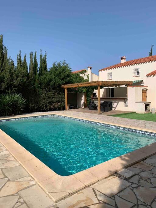 Jolie Villa Piscine A 15 Min Du Barcares Salses-le-Chateau Luaran gambar